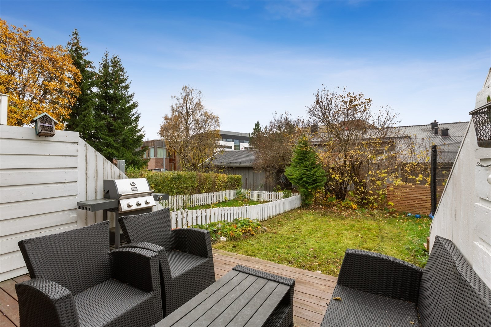 Her har man er herlig og skjermet sone med flotte solforhold Galleribilde