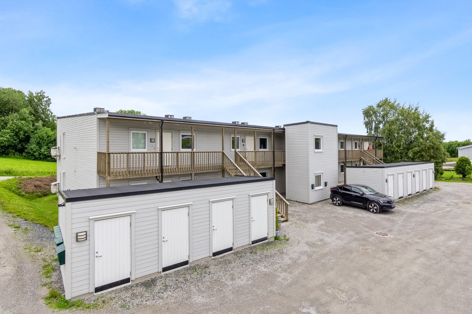 Sportsbod medfølger. Adkomst til 2. etasje via heis eller trapp Galleribilde