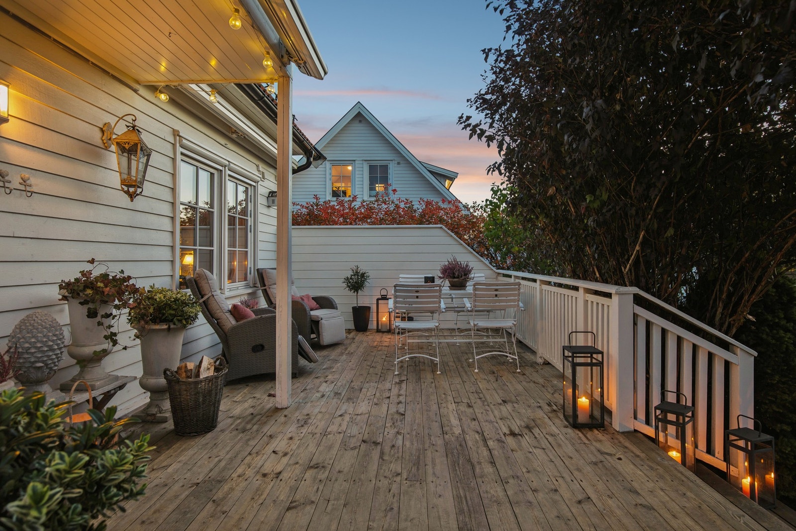 Her bor du med kort vei til både natur og byliv, i et rolig nabolag som passer perfekt for familier og etablerere. Galleribilde