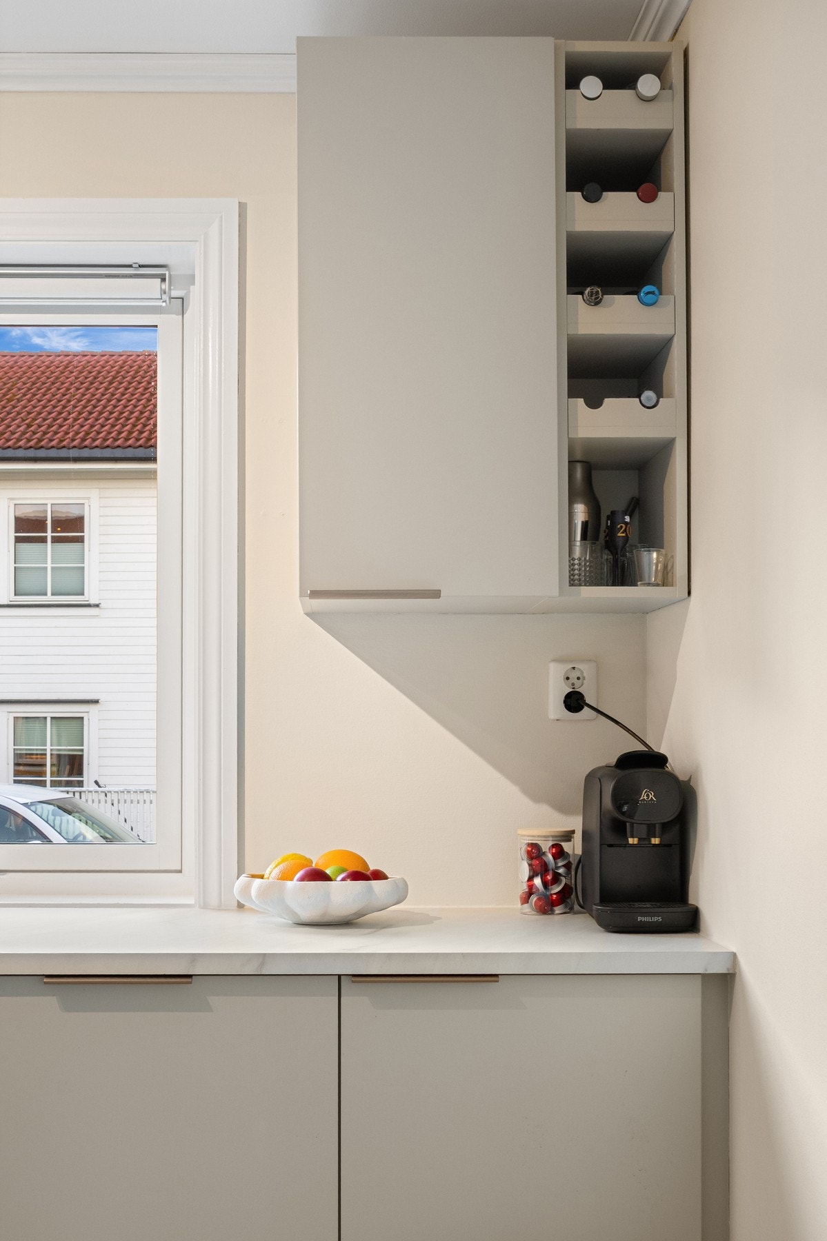 Kjøkkenet holder en god standard som gjenspeiles i tilstandsrapporten med TG1 fra takstmann. Galleribilde