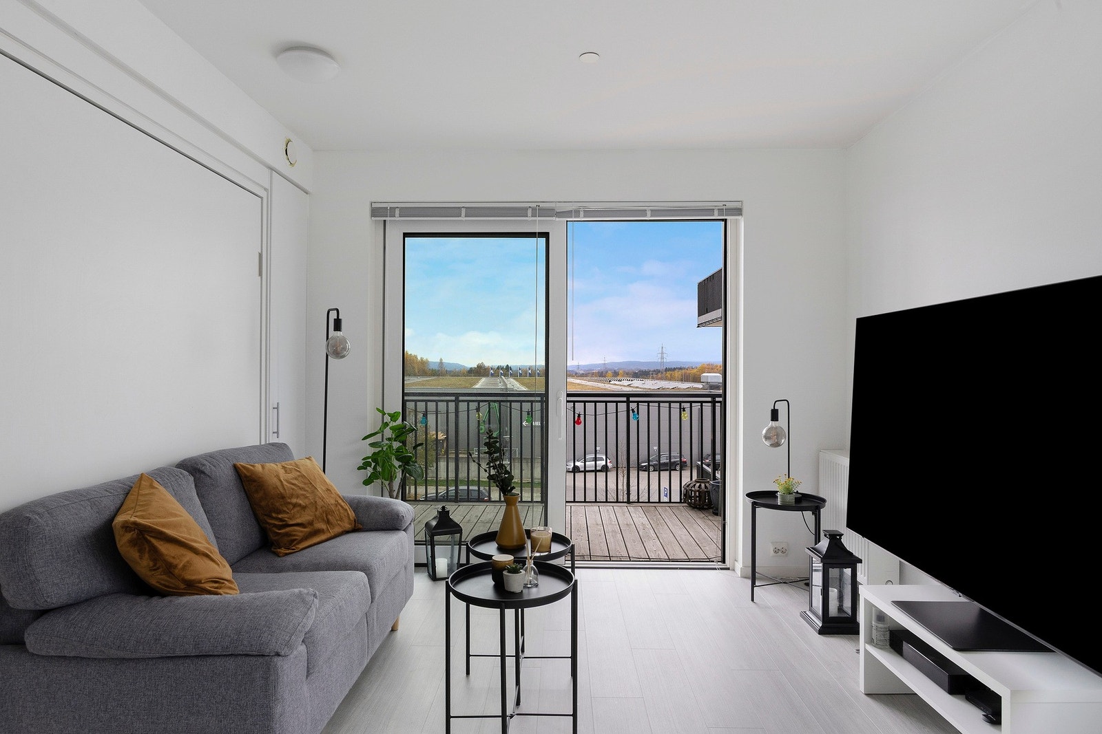 Store vinduer gir flotte lysforhold gjennom hele dagen. Galleribilde