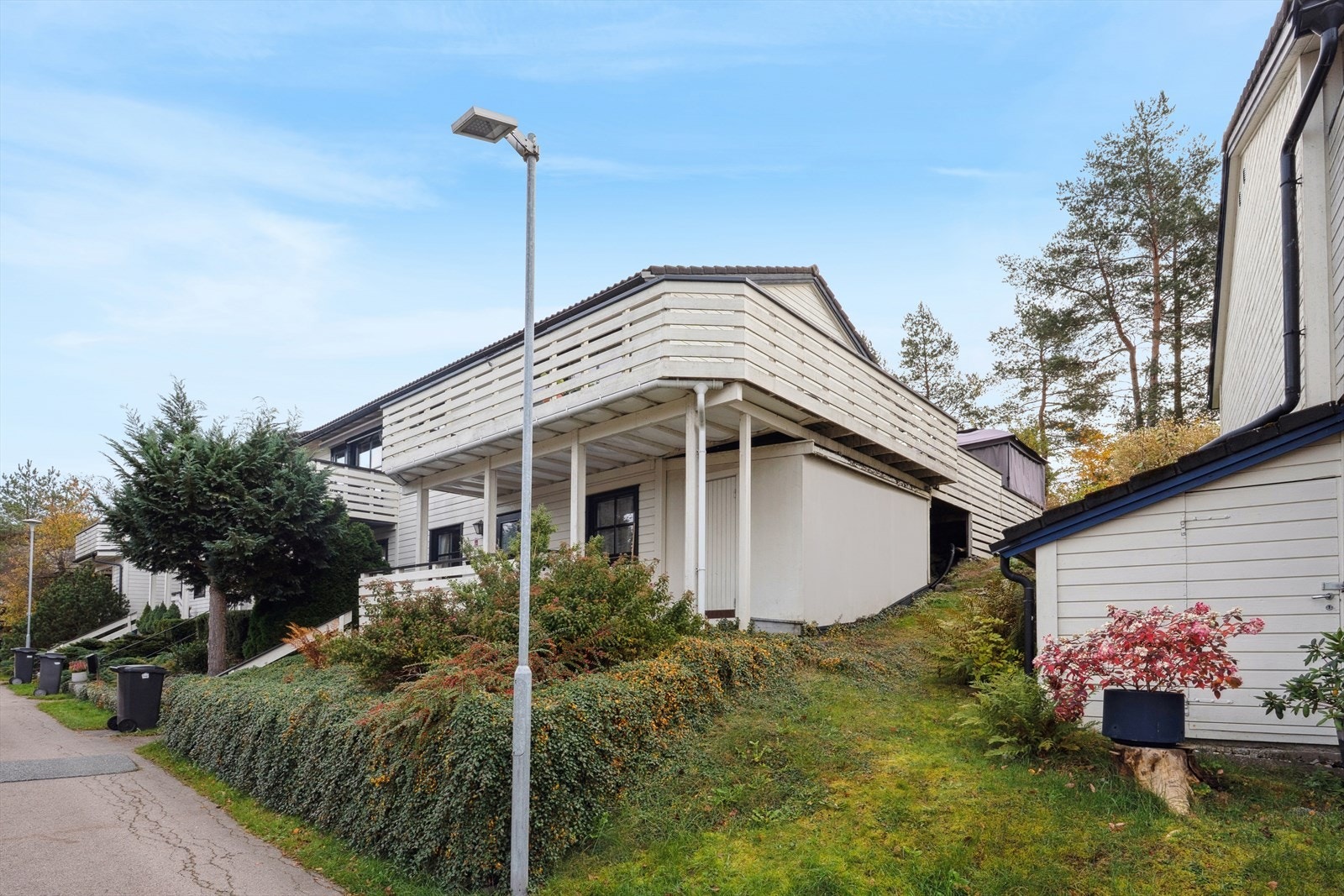 Boligens fasade. Galleribilde