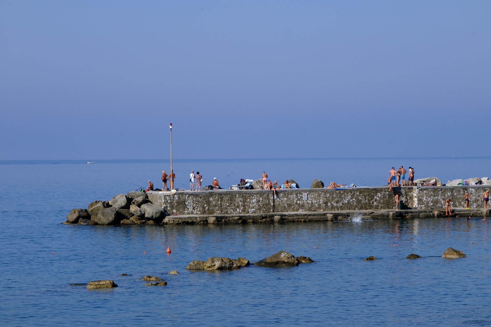Quercianella og kysten av Toscana sør for Livorno Galleribilde