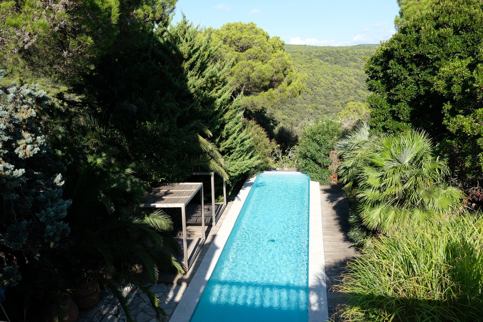 Svømmebassenget er 17 X 3 m Galleribilde