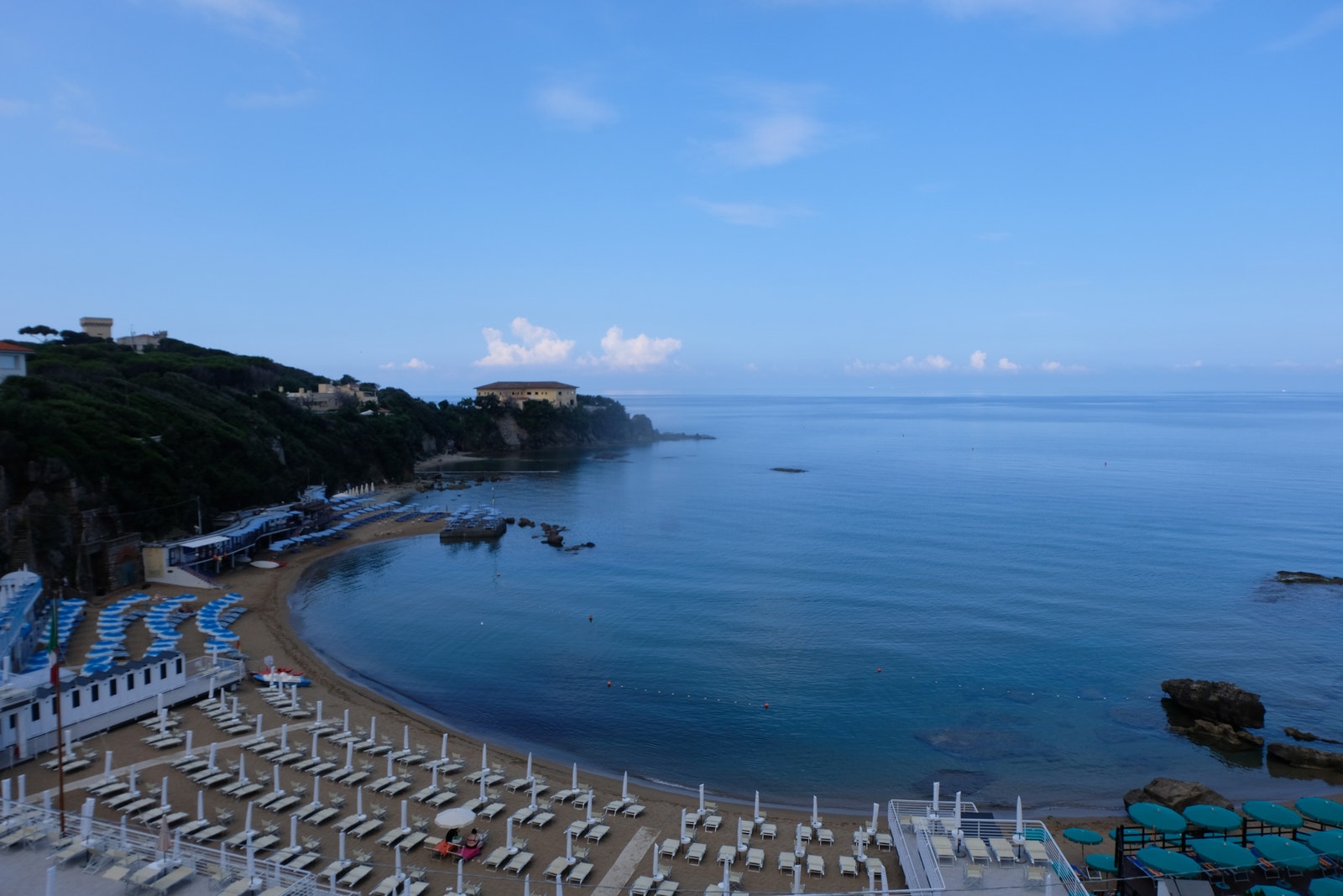 Nabobyen Castiglioncello, kun 6 km ifra. Galleribilde