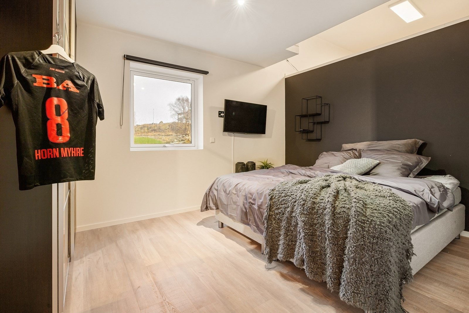 | Fana Sparebank Eiendom Galleribilde