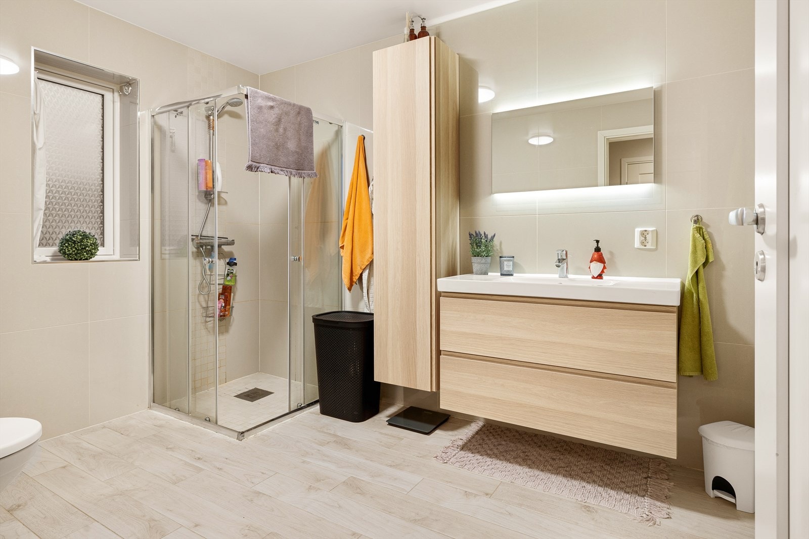 | Fana Sparebank Eiendom Galleribilde