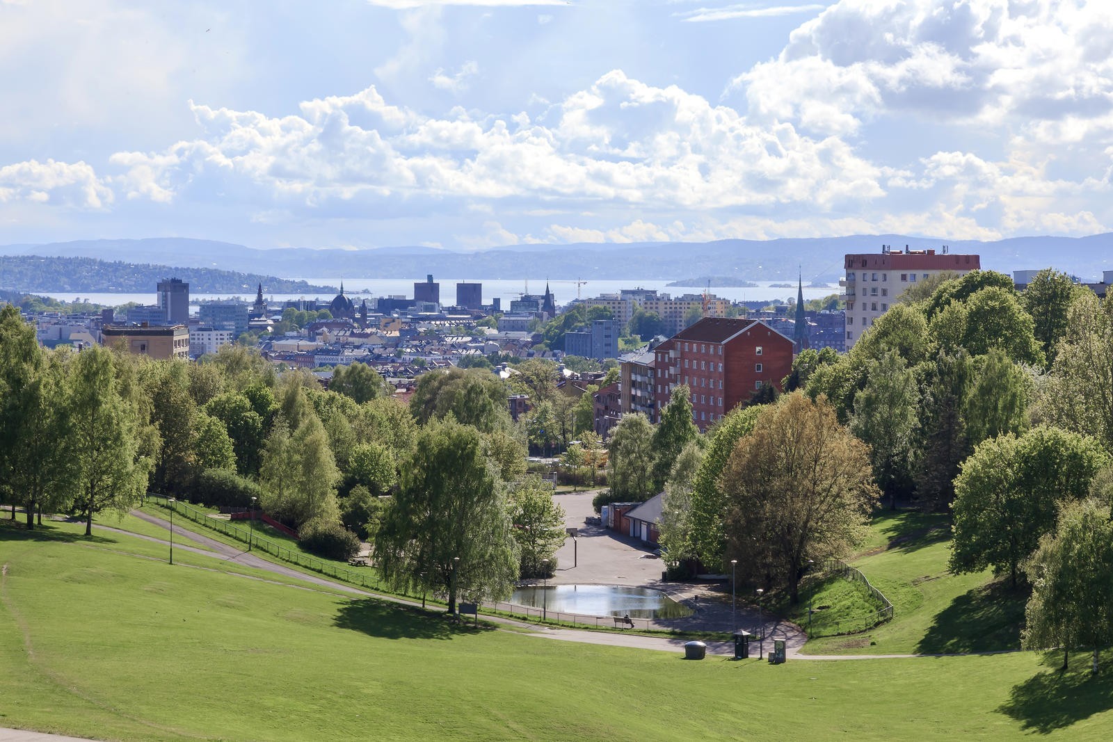 Torshovdalen er kun noen få minutters gange fra leiligheten Galleribilde