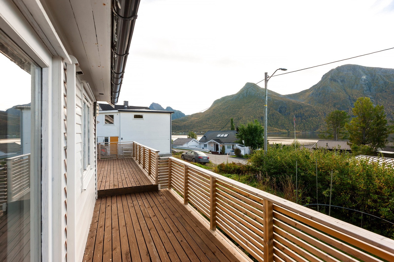 Fin utsikt fra veranda. Galleribilde