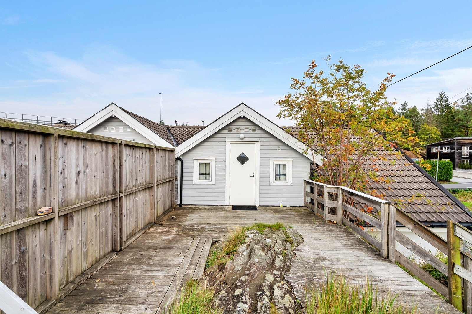 Hyggelig inngangsparti sol fra tidlig morgen. Galleribilde