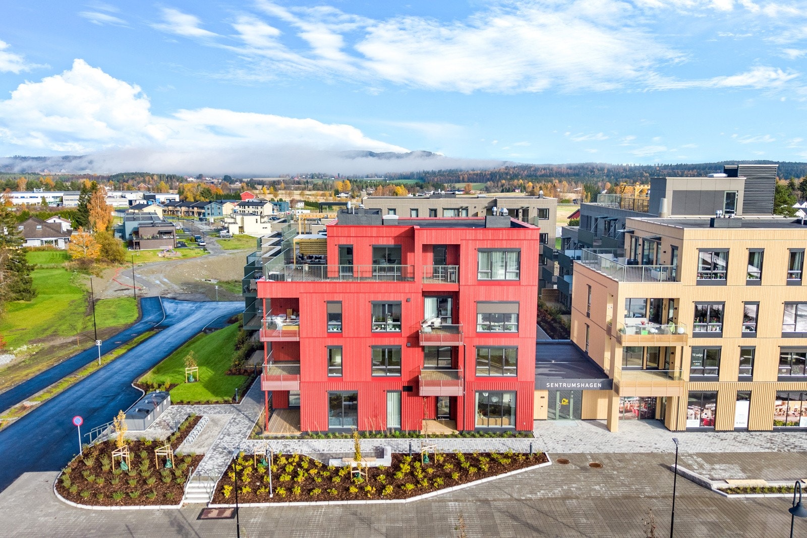 Leiligheten strekker seg over hele topp etasjen. Kontakt megler for avtale om visning, 45007097 - Petter Aure Galleribilde