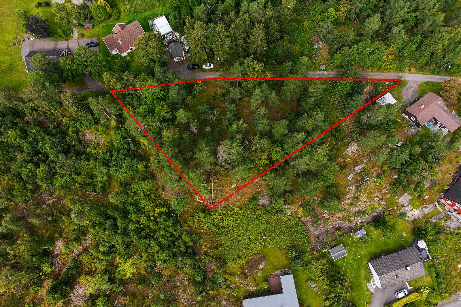 Semsveien-grenselinjer, som er ca linjer, se på kartene i salgsoppgaven Galleribilde