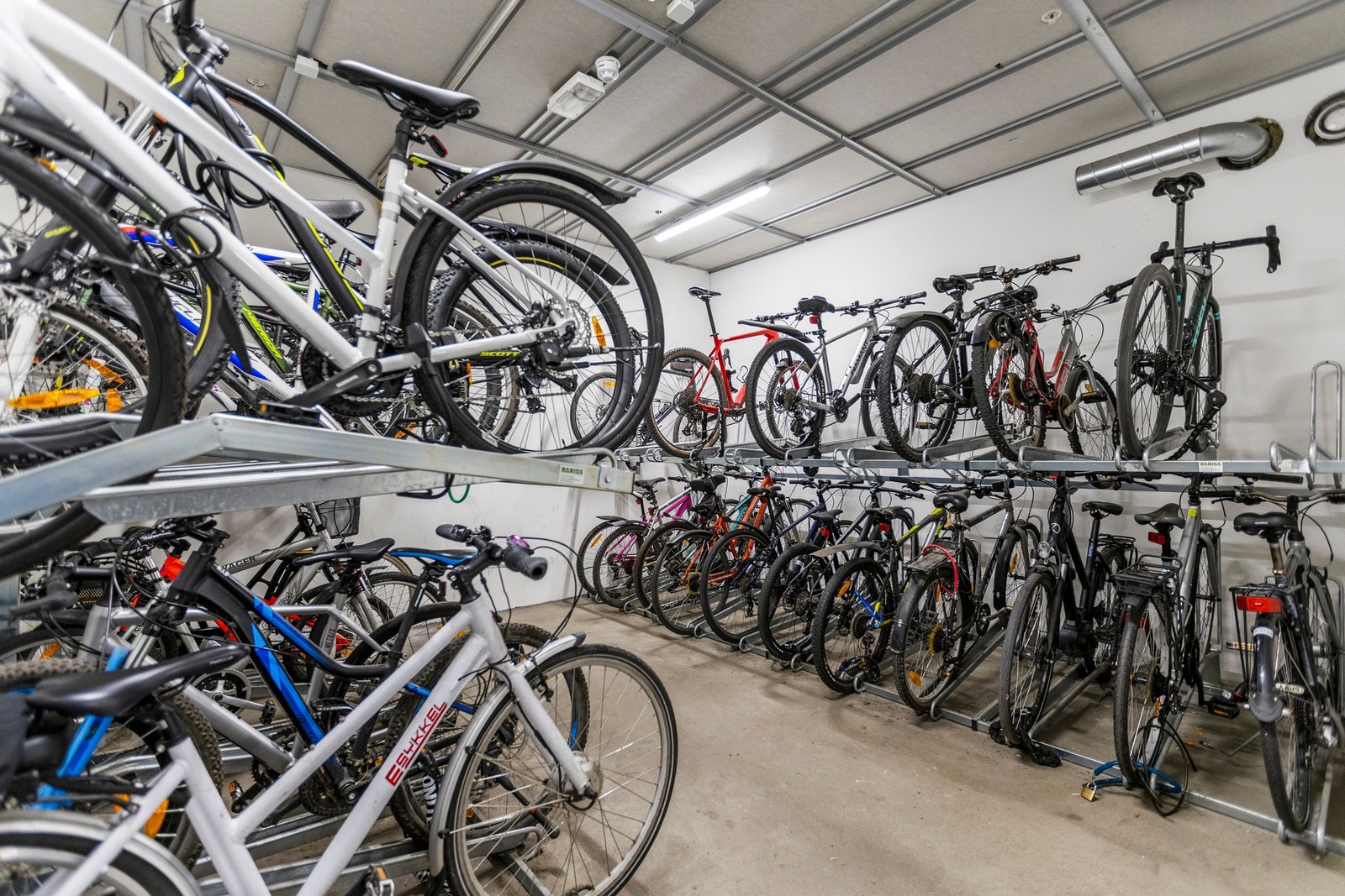 Eget rom for trygg sykkelparkering Galleribilde