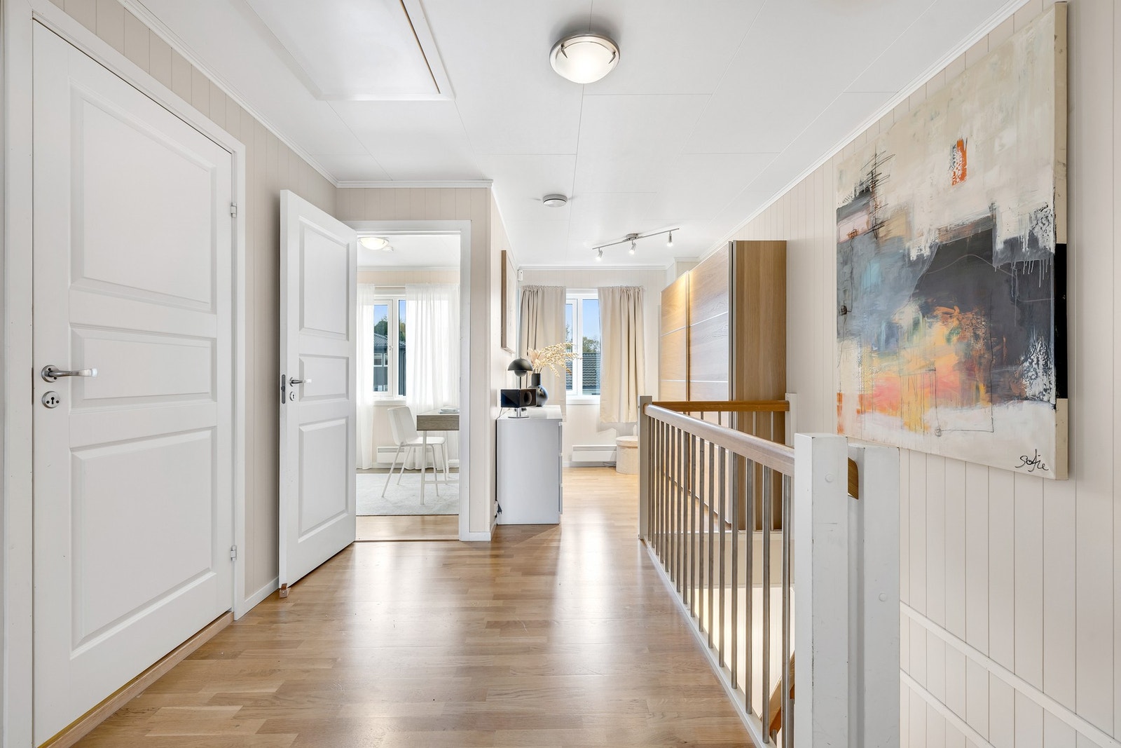 Stor gang i 2.etajse på 14,3 kvm. Galleribilde