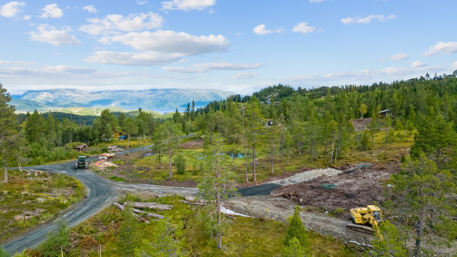 Store tomter, over 1 da Galleribilde