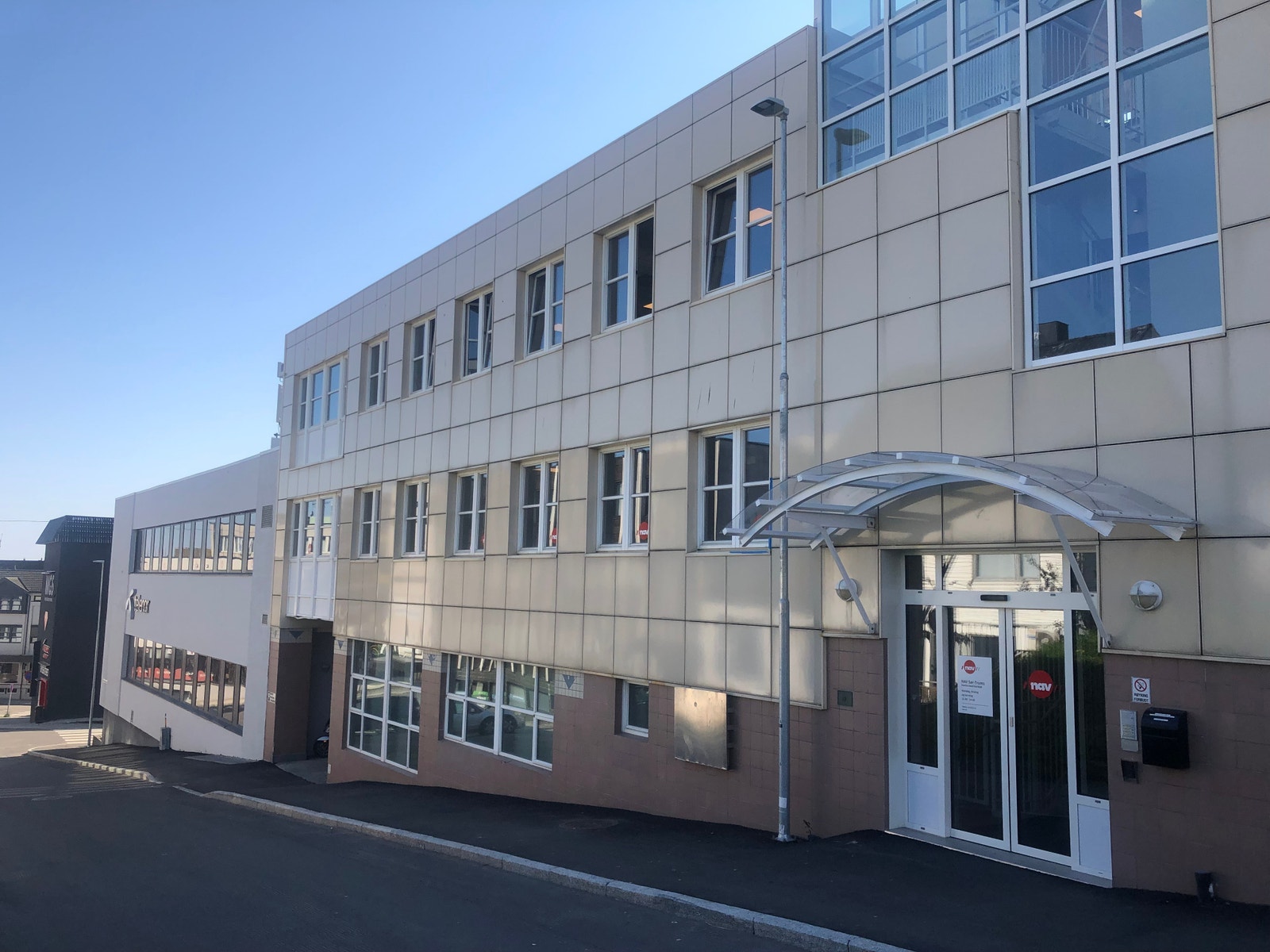 Utforsk mulighetene med denne attraktive og moderne eiendommen. Galleribilde