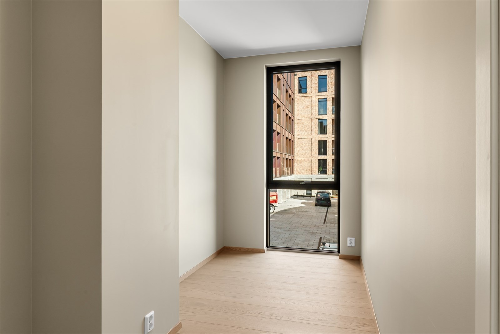 Soverom med garderobeplass Galleribilde