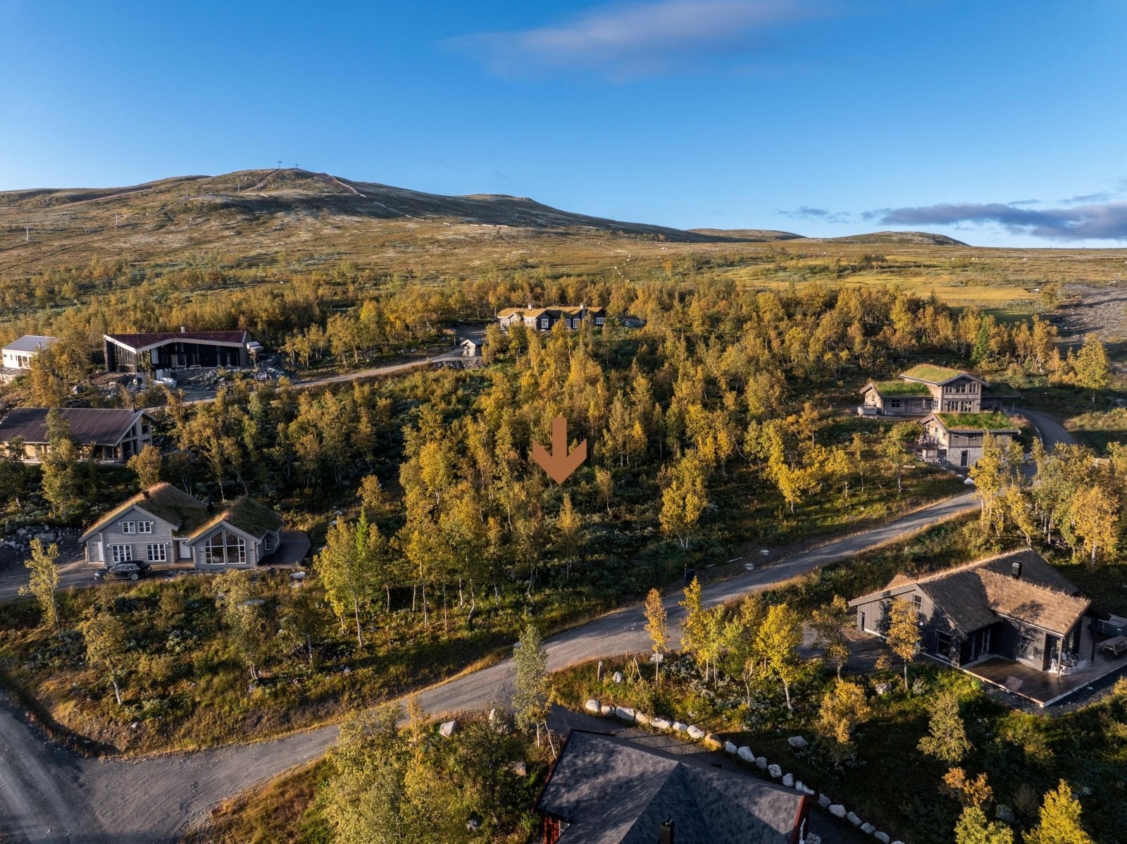 Lokal Eiendomsmegler MNEF/Økonom/Partner Ådne Holestøl Hognerud har gleden av å vise frem Viddevegen 481 Galleribilde