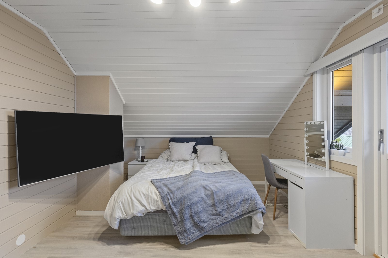 Soverom 2/4 i hoveddel. Galleribilde