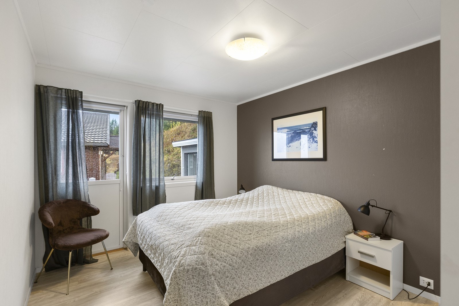 Soverom 1/4 i hoveddel. Galleribilde