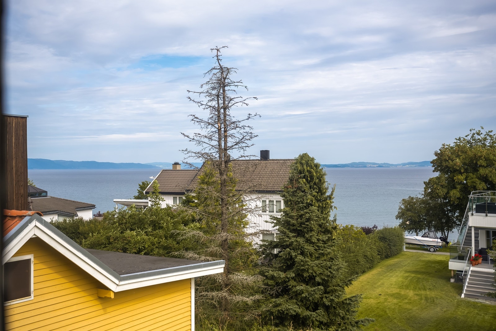 Området byr også på gode solforhold og et hyggelig nabolag. På Ranheim kommer våren tidlig og vinteren sent, noe som gjør at sommeren kan nytes litt lenger. Galleribilde