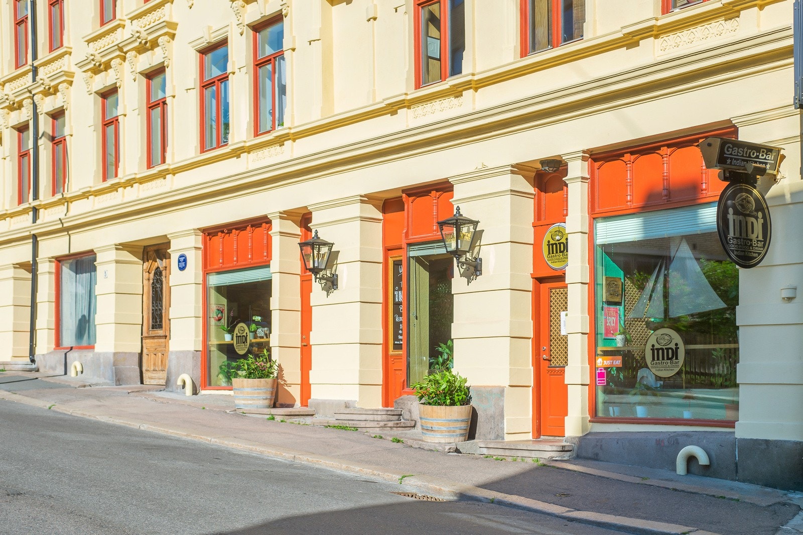 Nærområdet byr på et rikt utvalg av spisesteder. Galleribilde