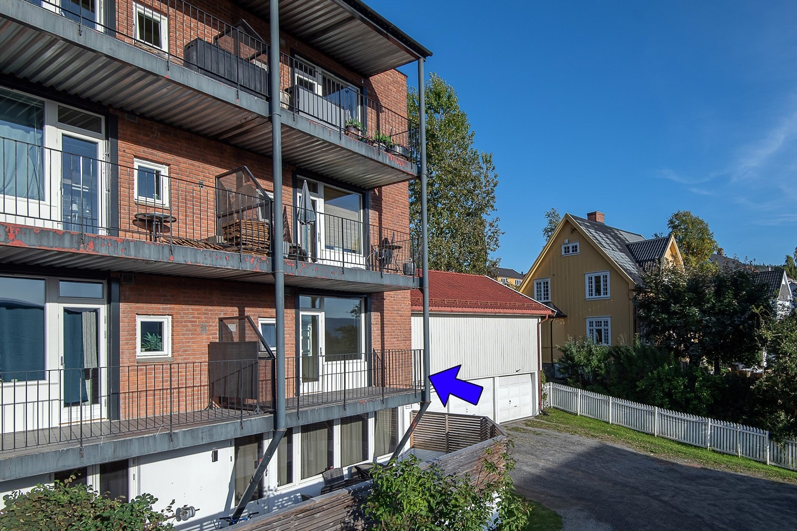 Leiligheten har vestvendt beliggenhet og balkong på ca 7m2. Galleribilde