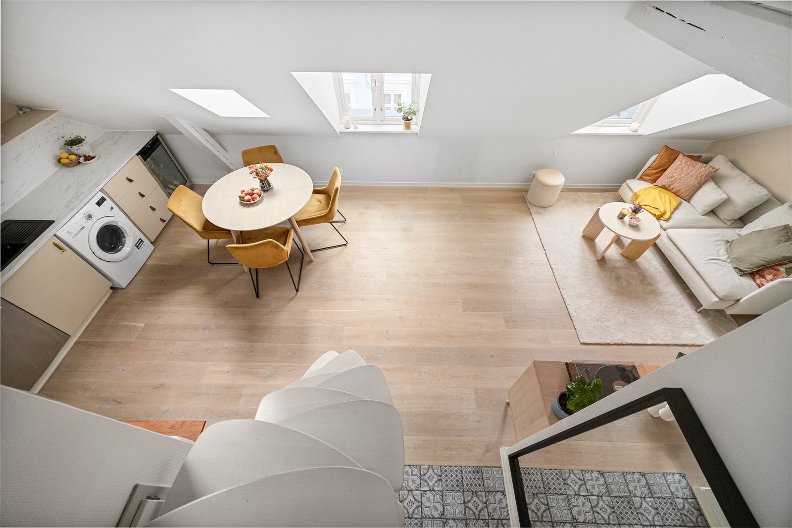 Legg merke til at det er opplegg for vaskemaskin på kjøkkenet. Galleribilde