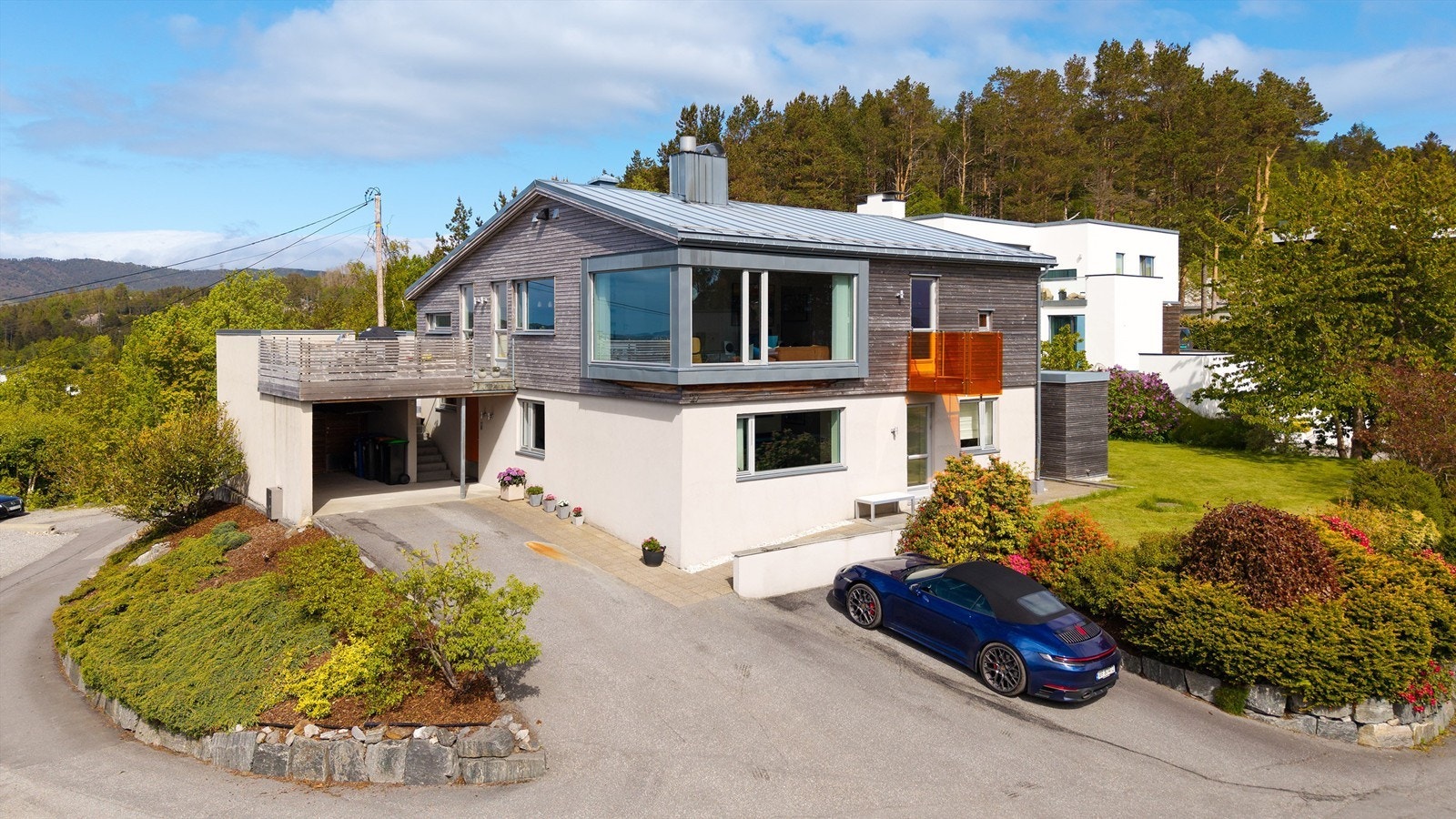 Fasade mot syd Galleribilde