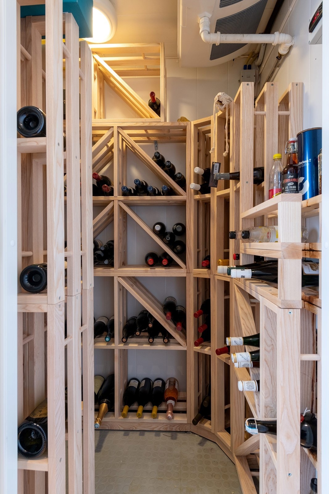 Vinbod i 1. etasje Galleribilde