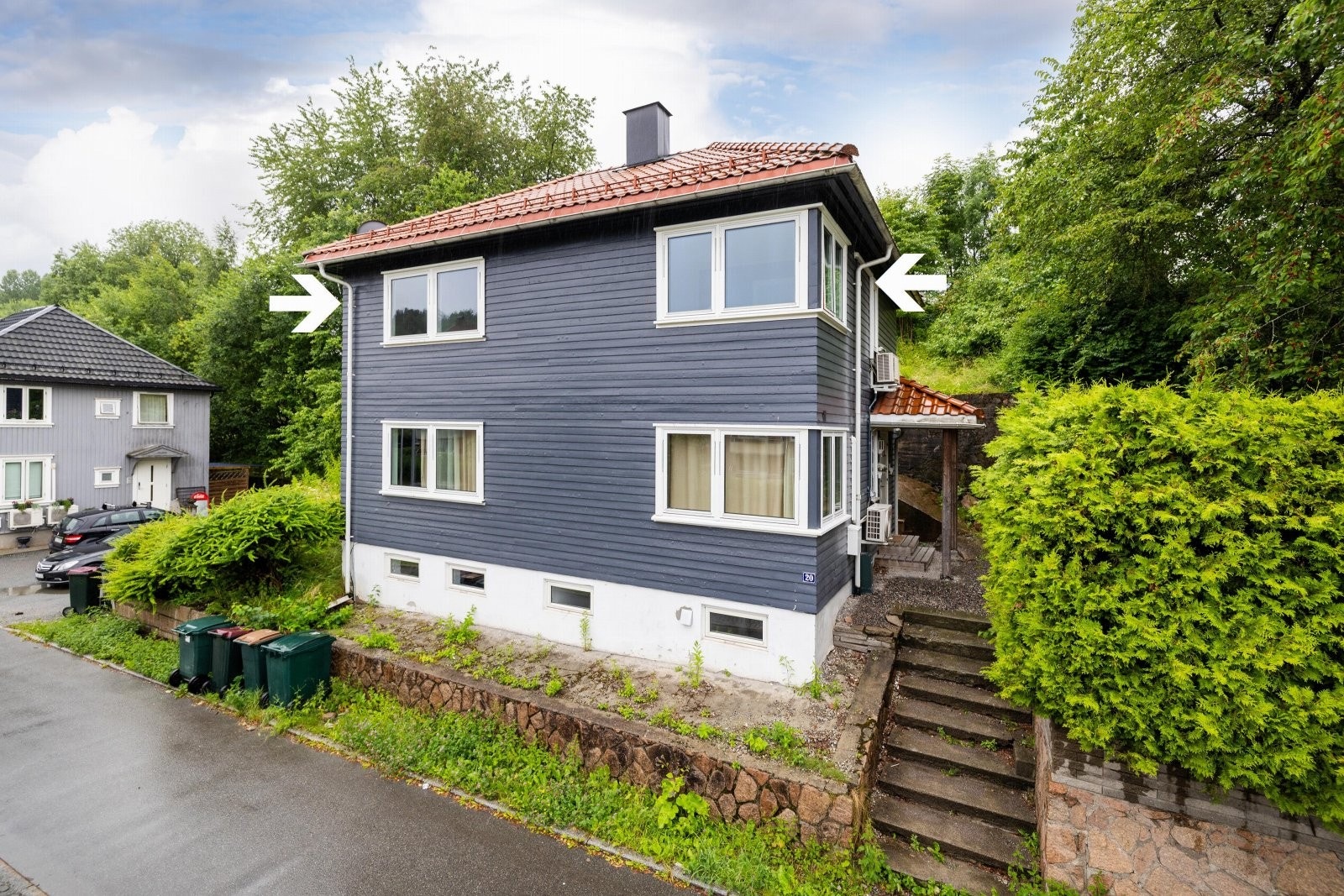 Velkommen til en hyggelig leilighet i 2. etasje i Homestrandsveien 20. Galleribilde