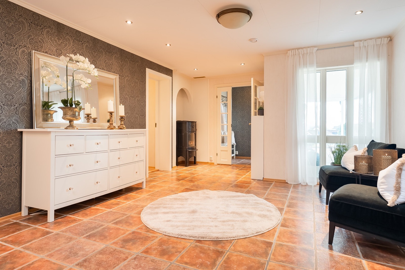 Stor og flott entré/hall på 29 kvm.