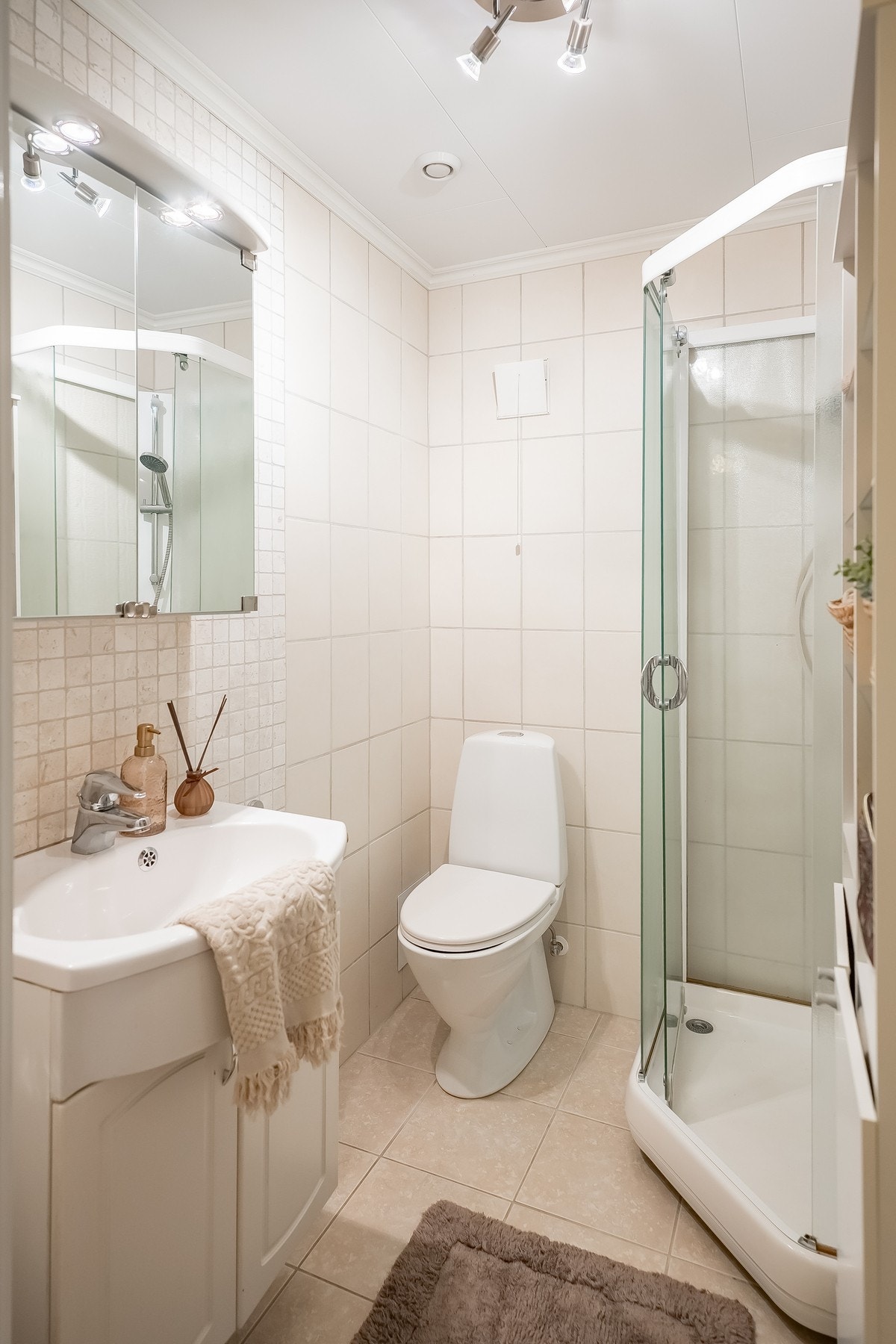 Bad i sokkeletasjen.