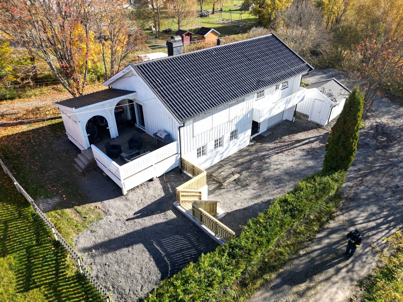 Området kombinerer en landlig og fredelig atmosfære med kort vei til det man trenger i hverdagen. Galleribilde