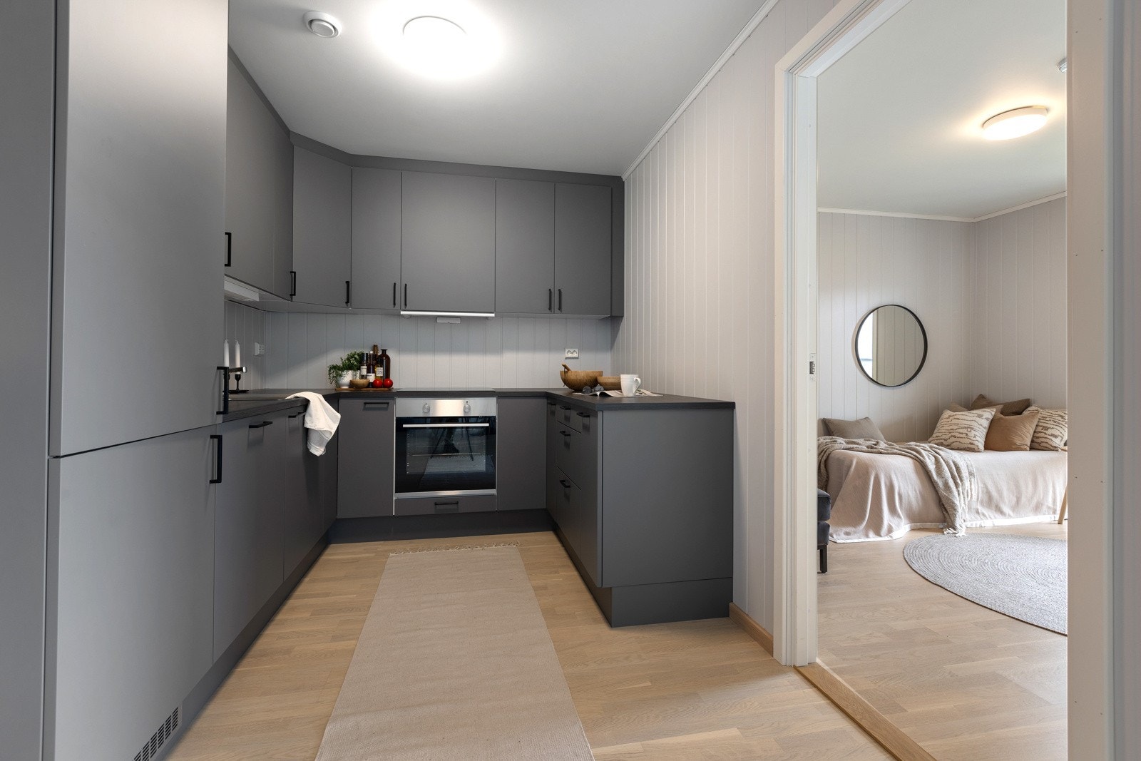 Delikat og praktisk kjøkken Galleribilde