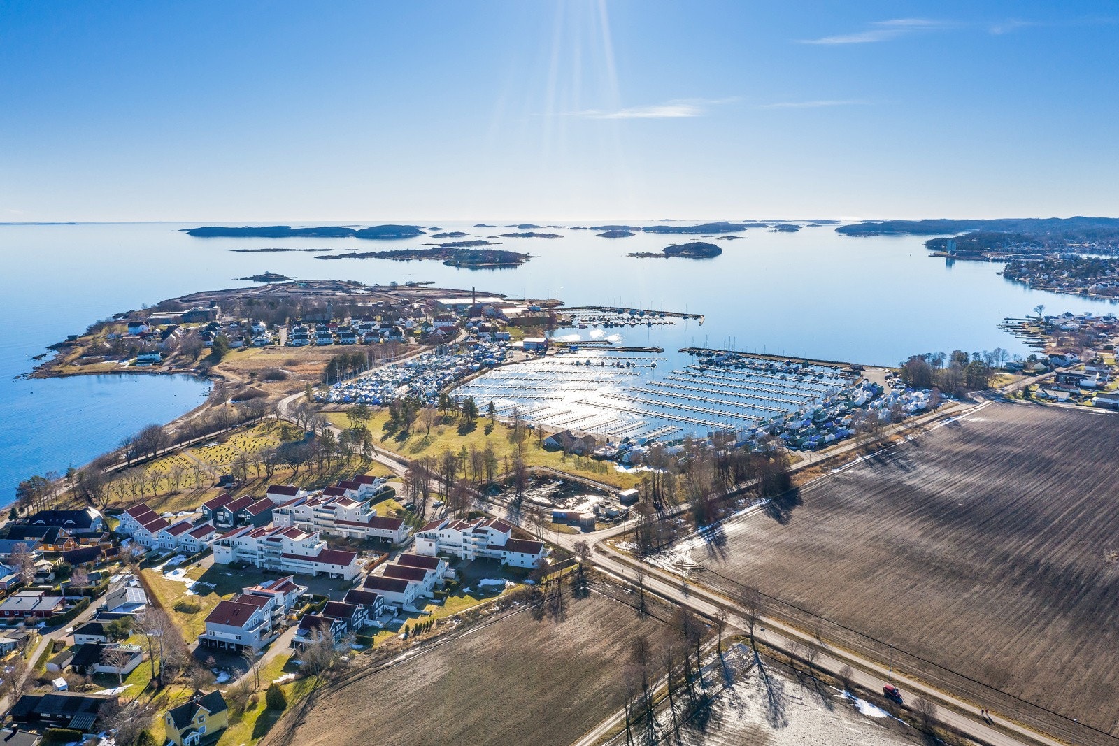Kun 6 km til Tønsberg sentrum - med togstasjon, Brygga og kulturliv. Galleribilde