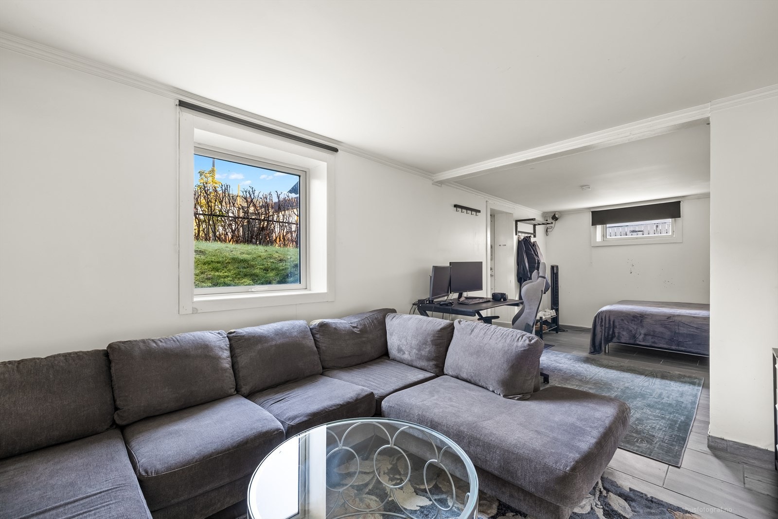 Innredet rom i kjeller ikke omsøkt og godkjent til varig opphold. Galleribilde