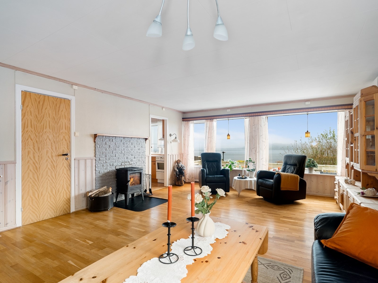 Stuerommet er på hele 33 kvm Galleribilde