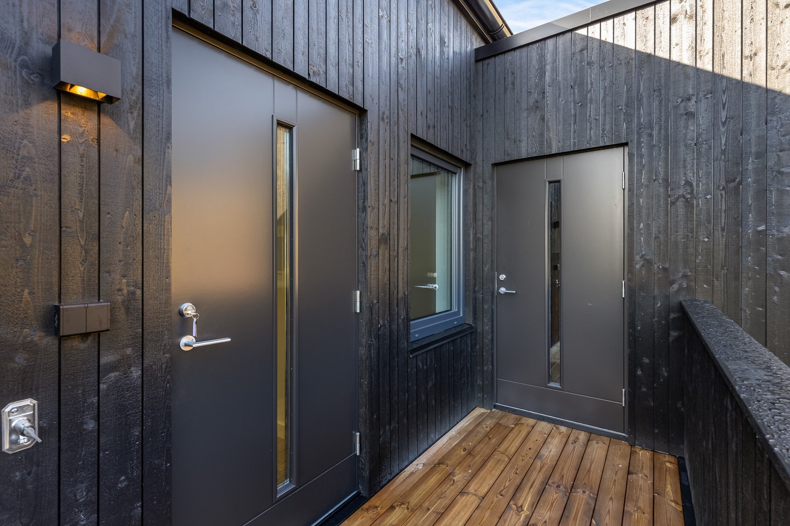 Inngang til leiligheten og bod. Galleribilde