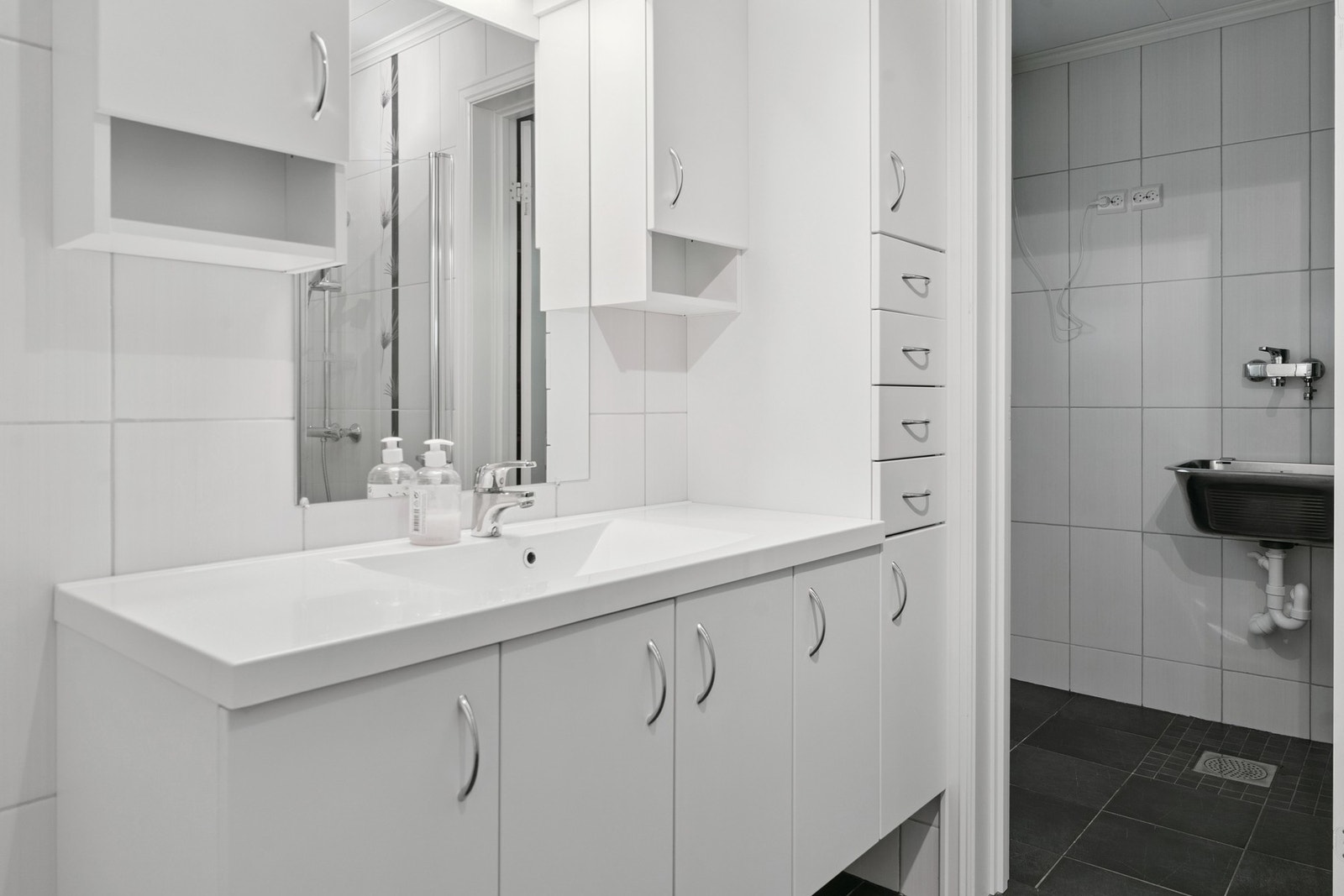 Vaskerom Galleribilde