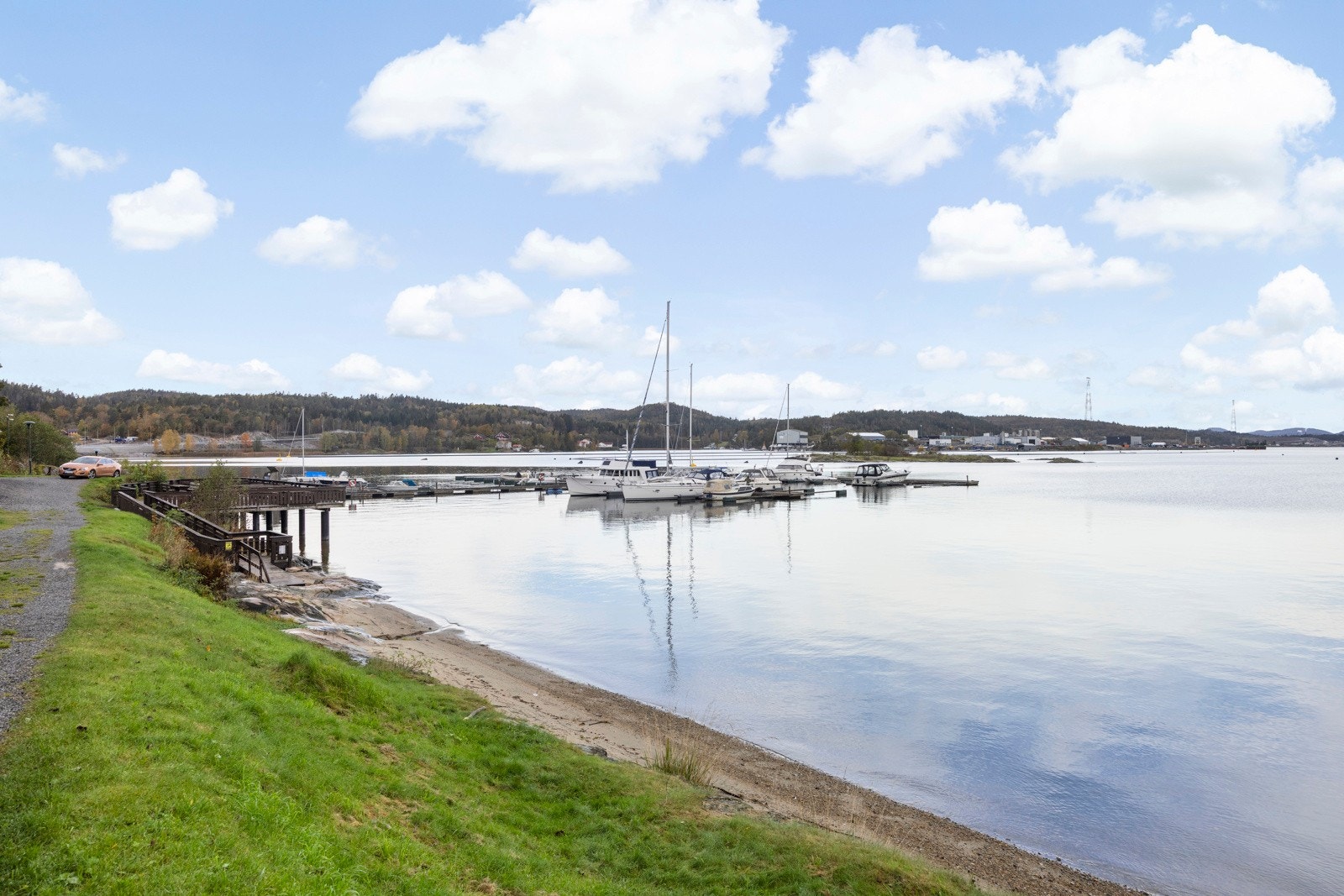Kort vei til badestrand! Galleribilde