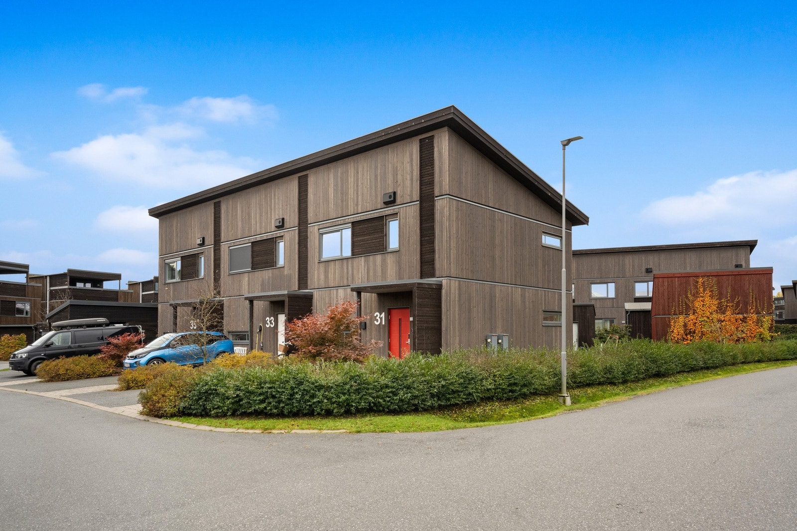 Verksbyen er sentrert rundt Sorgenfri dammen Galleribilde