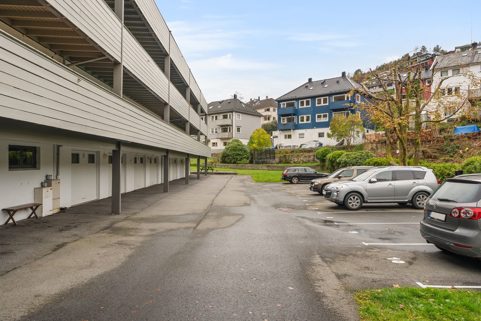 Det er mulig å få tildelt fast parkeringsplass. Galleribilde