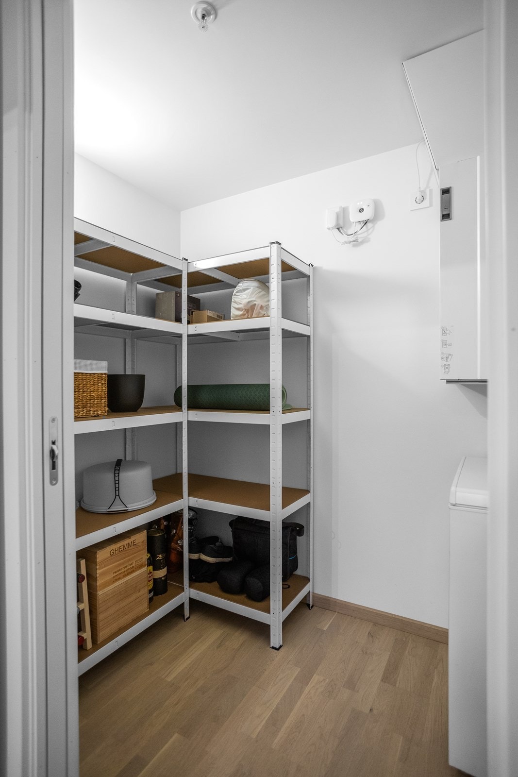 Praktisk innvendig bod. Galleribilde