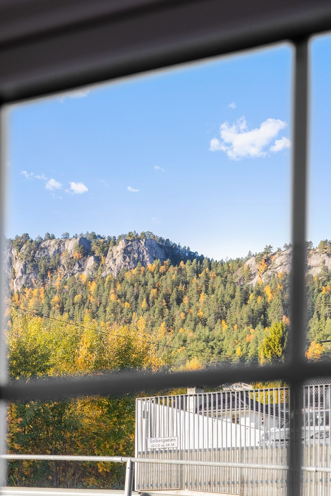 Utsikt mot Knabben. Galleribilde