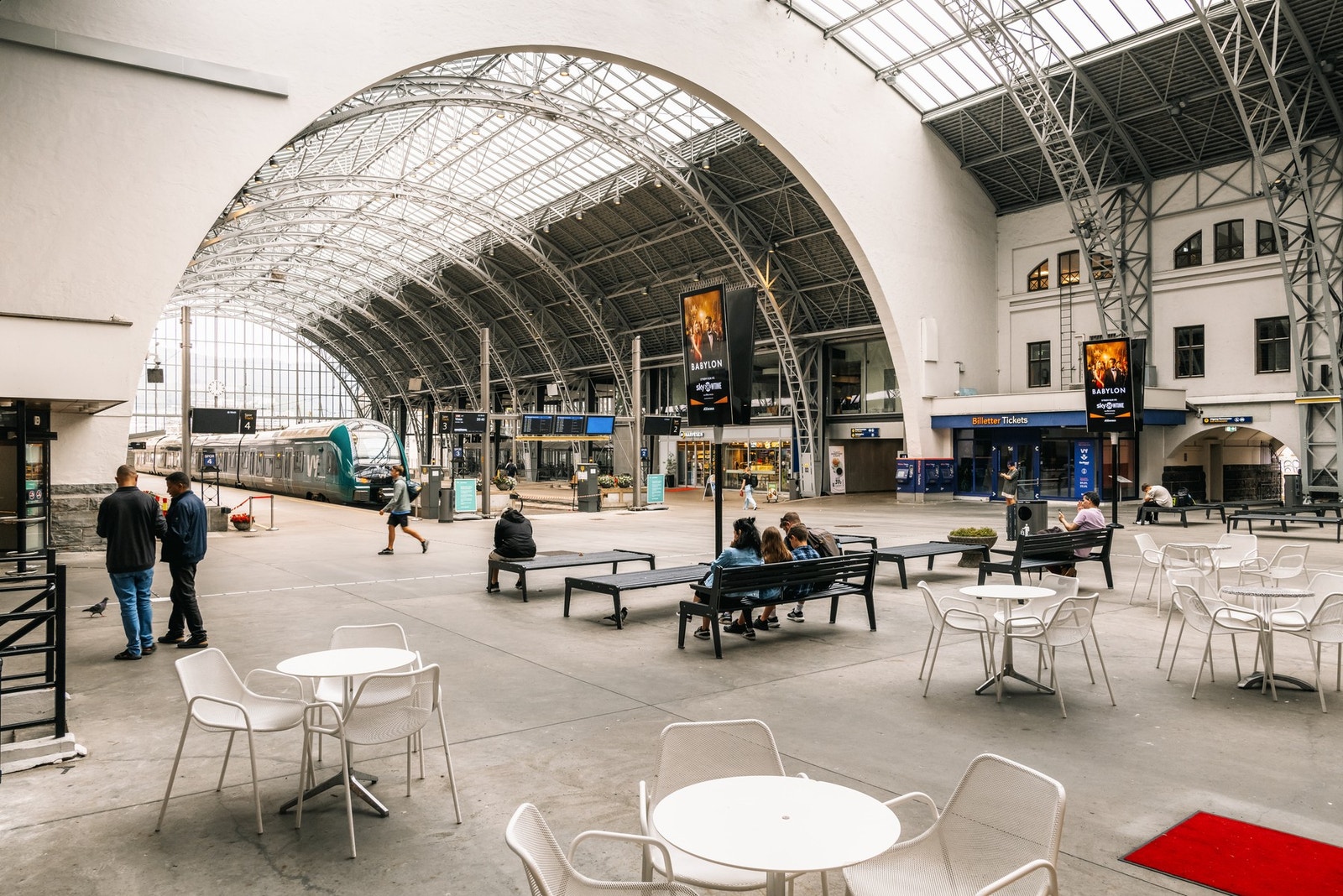 Nærhet til Buss, bybane og togstasjon Galleribilde