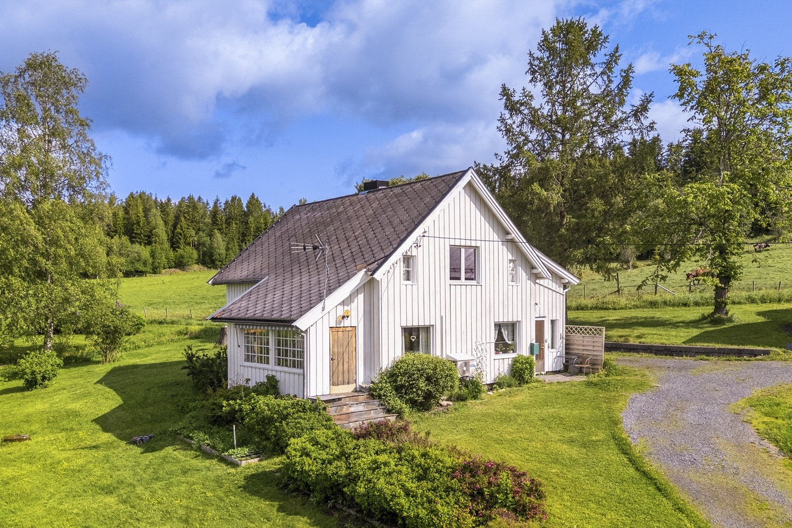 Kårbolig med potensielle leieinntekter Galleribilde