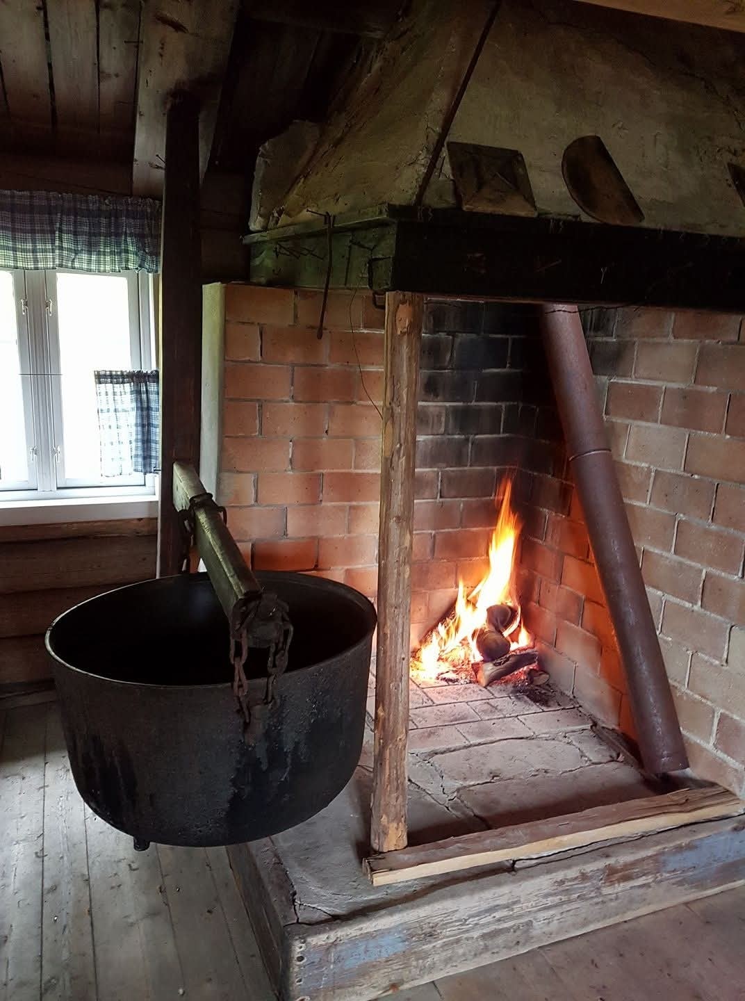 Sæterhuset har bl.a. en åpen gruve Galleribilde