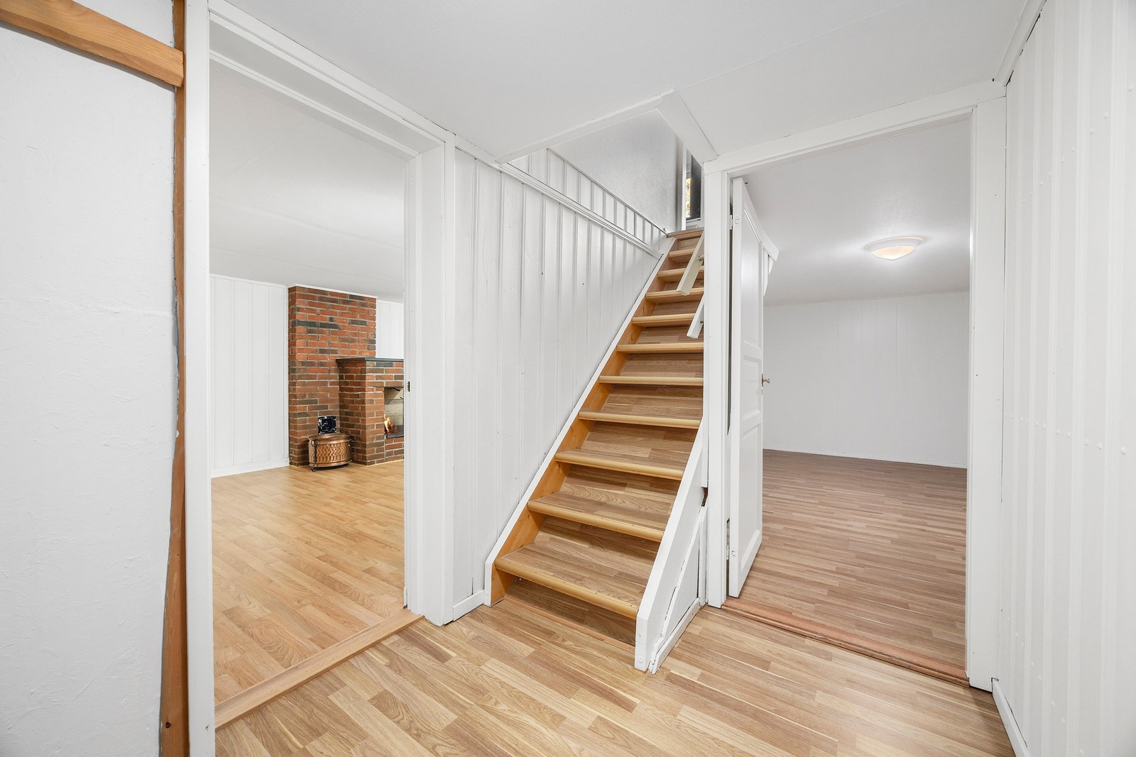 Èntre underetasje Galleribilde