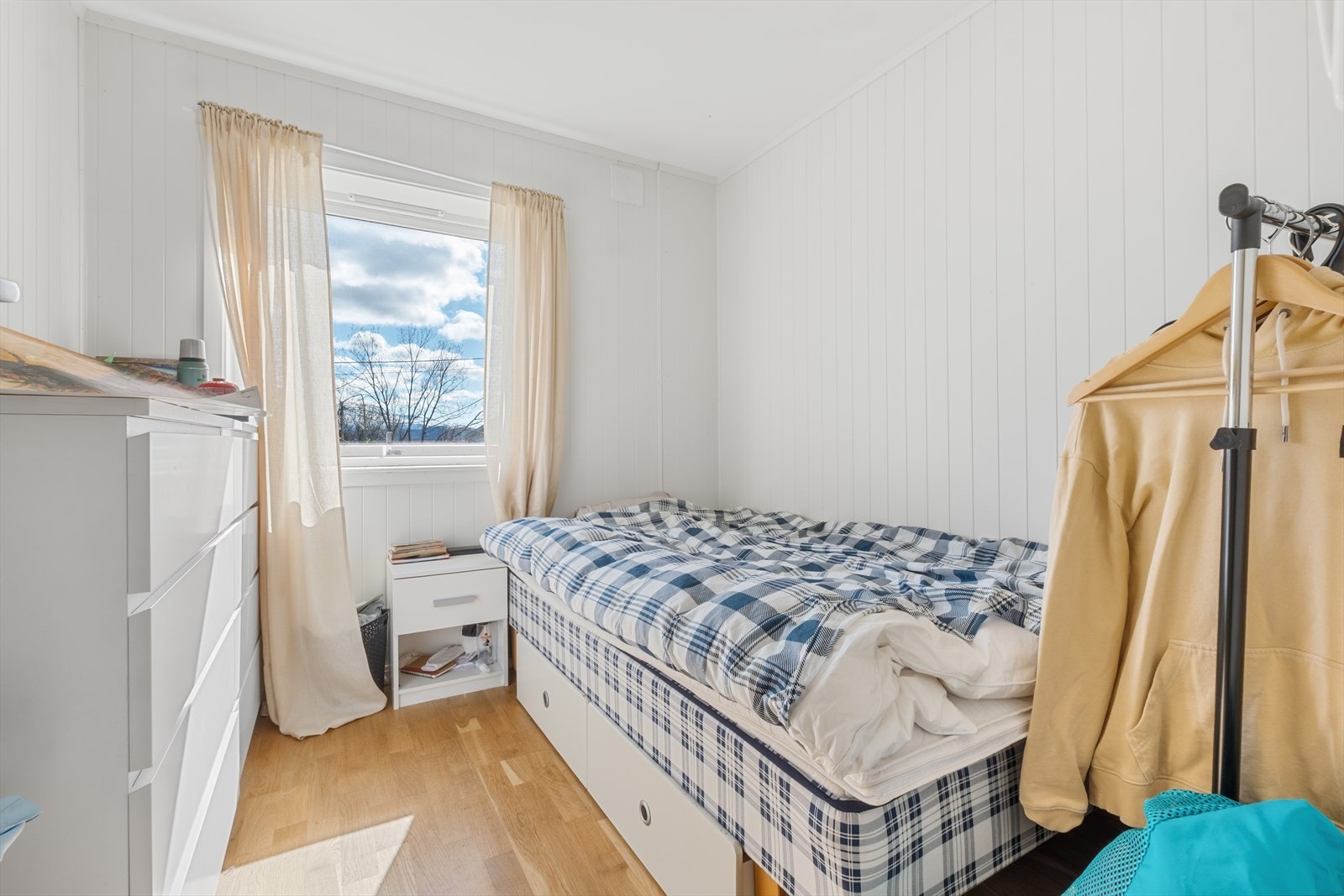 Soverom/ Hybel, 1.etasje Galleribilde